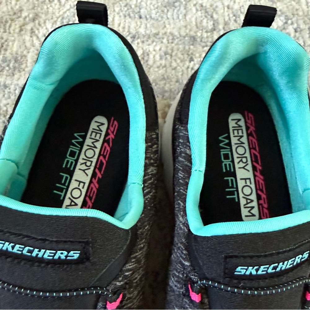 Skechers Women's Summits Quick Getaway Black/Light Blue Size 8W - Picture 13 of 14